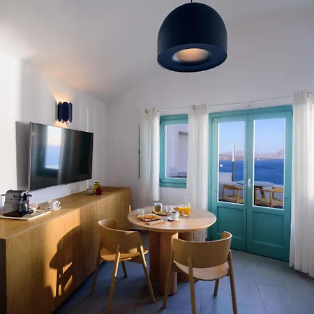 Neptune Luxury Hotel 5*