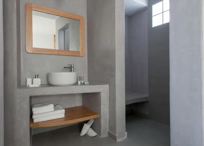 أجنحة نبتون الفاخرة