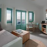 海王星豪华套房酒店