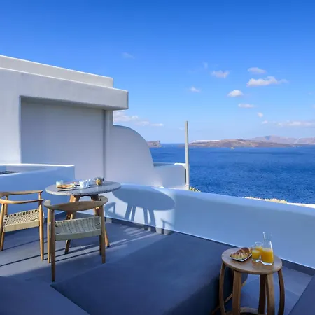 Neptune Luxury 5* Akrotírion