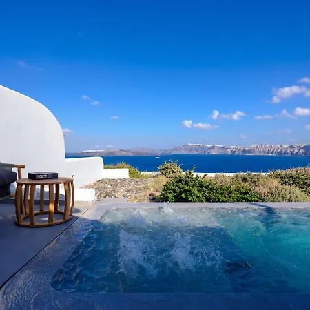 Neptune Luxury Hotel