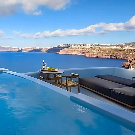 Neptune Luxury 5* Akrotírion