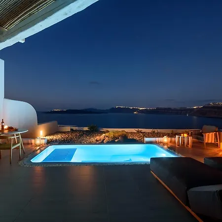 Neptune Luxury Hotel 5*