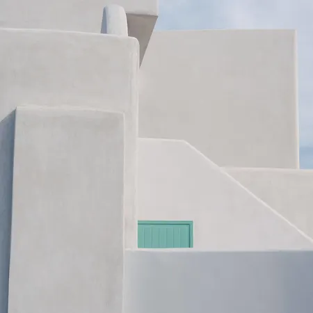 Neptune Luxury Hotel 5*