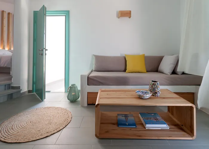 Neptune Luxury Hotel