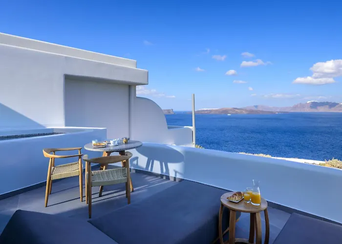 Neptune Luxury 5* Akrotiri (Santorini)