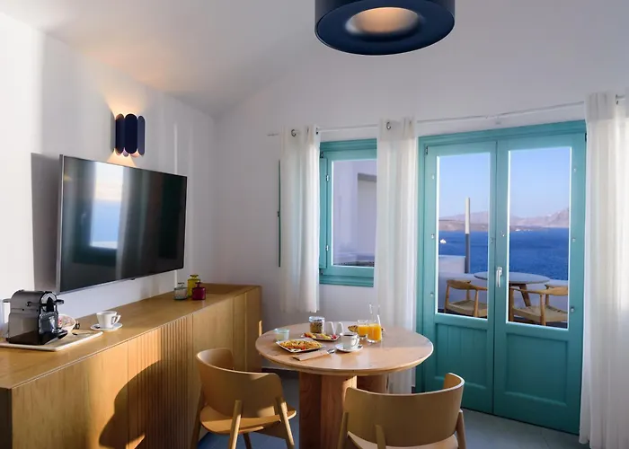 Neptune Luxury Hotel 5*