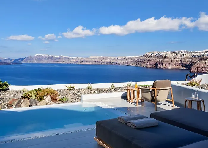 Neptune Luxury Hotel Akrotiri (Santorini)