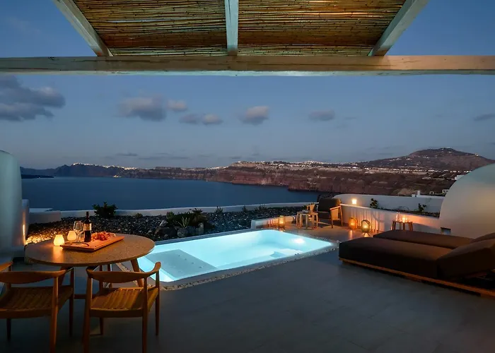 Neptune Luxury Hotel